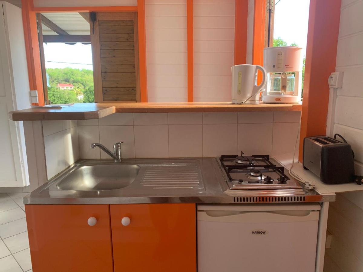 Bungalow Les Cerisiers Bouillante Exteriör bild